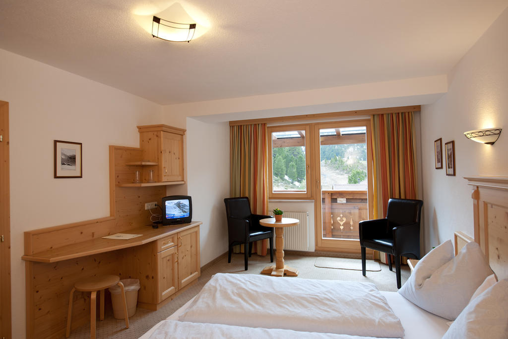 S'Hoamatl Hotel Obergurgl Ruang foto